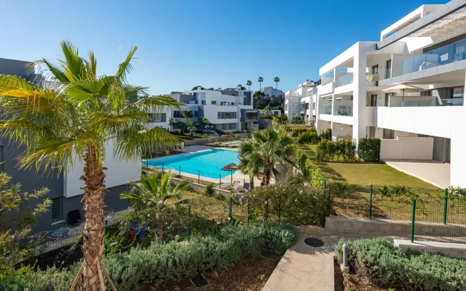 Lejlighed til salg i Estepona