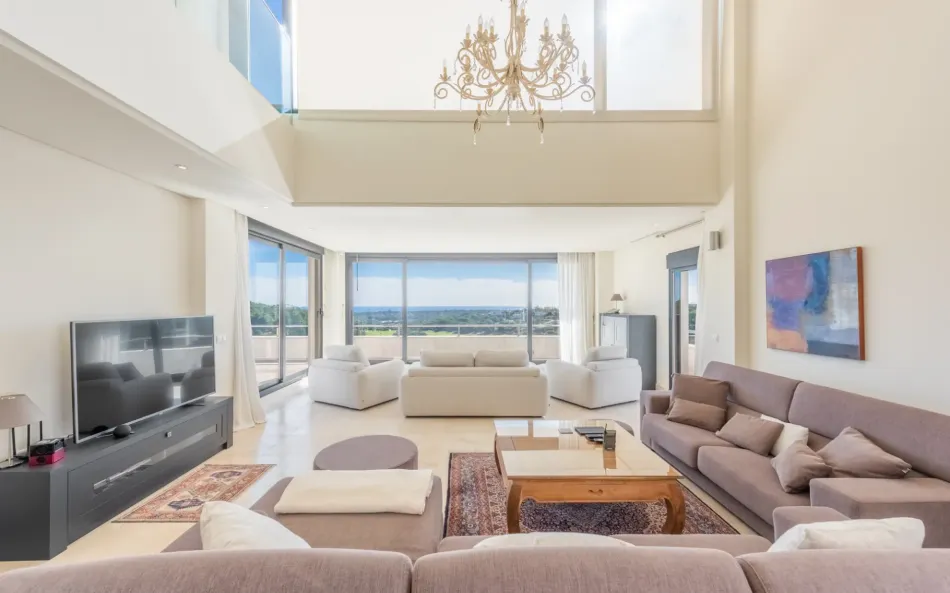 Spectacular villa in La Reserva de Sotogrande with the best sea and golf views