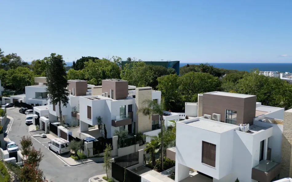 Villa for sale in Marbella Golden Mile