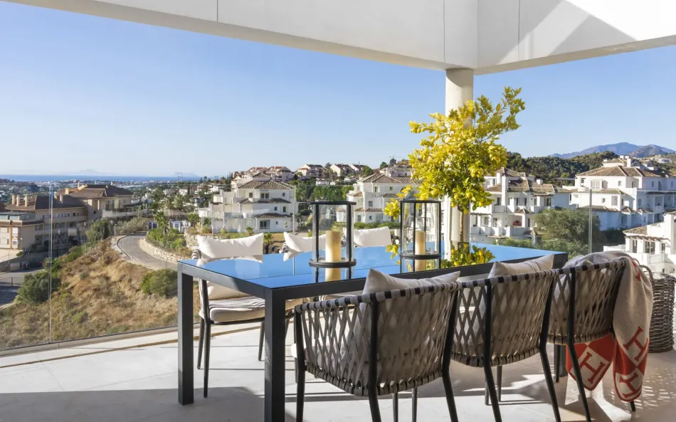 Tvåvånings takvåning till salu i La Morelia de Marbella, Nueva Andalucia