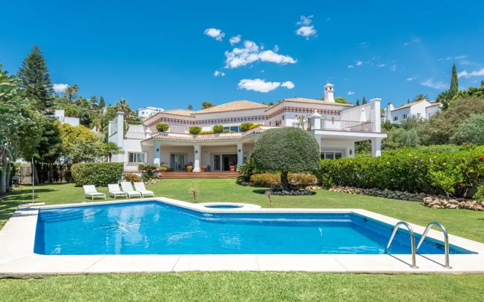 Villa till salu i Benahavis