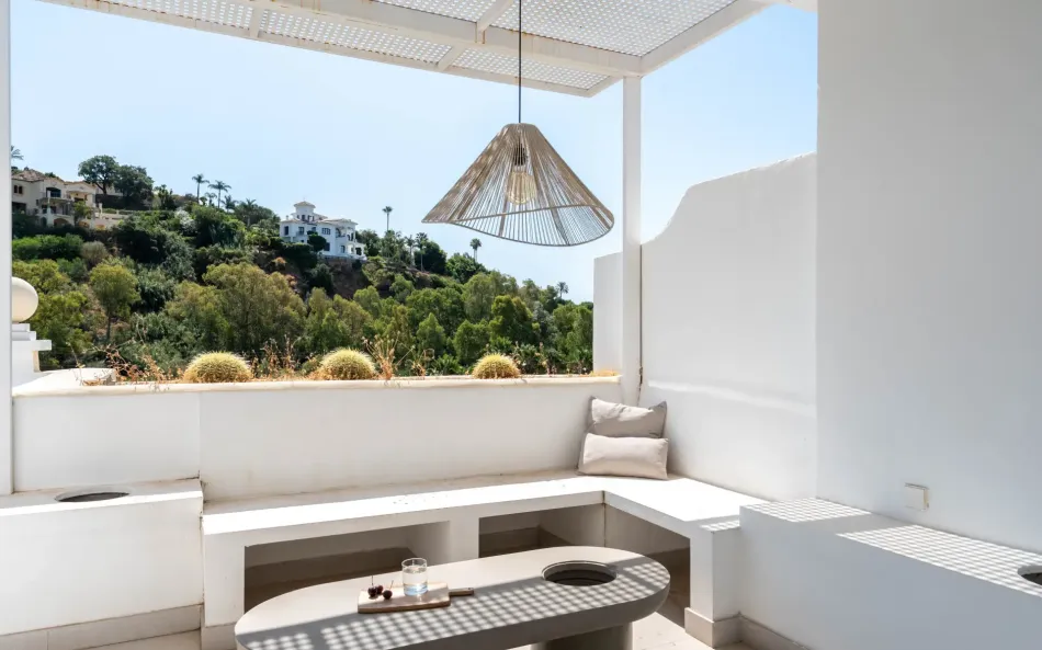 Lägenhet till salu i Los Arcos (La Quinta), Benahavis