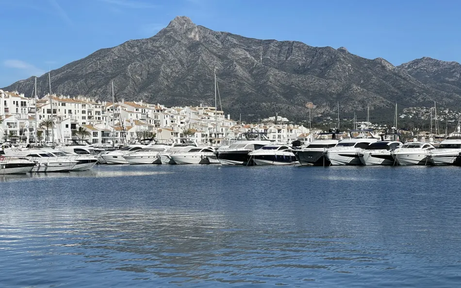 Lägenhet till salu i Marina Banus, Marbella - Puerto Banus