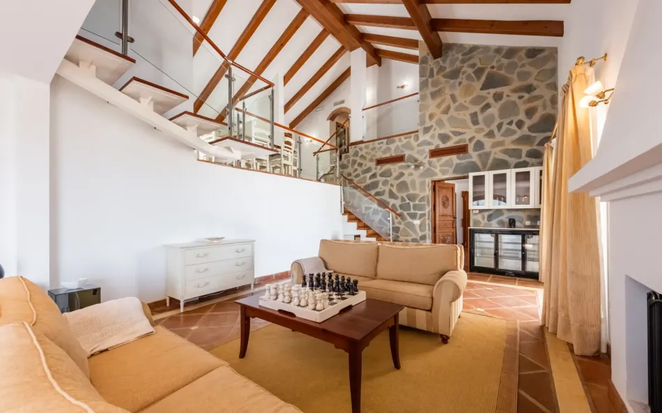 Villa til salg i Sierra Blanca Country Club, Istan