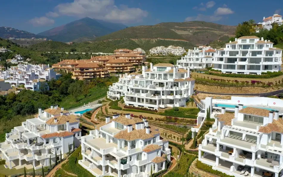 Markplanslägenhet till salu i Nueva Andalucia, Marbella
