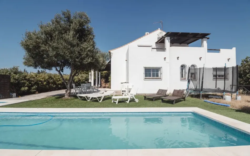 Villa till salu i Estepona