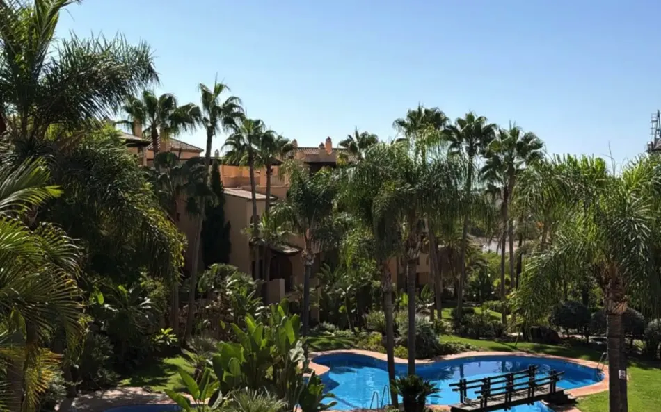 Lägenhet till salu i Benamara, Estepona Öst
