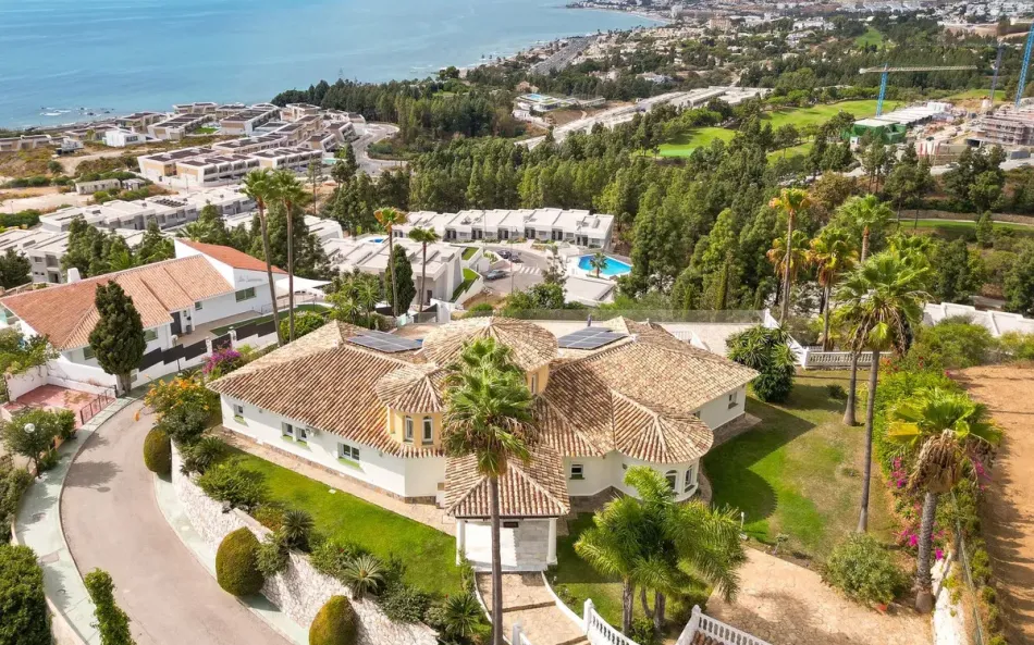 Villa for sale in El Chaparral, Mijas Costa