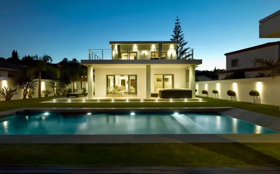 Villa till salu i Nueva Andalucia, Marbella