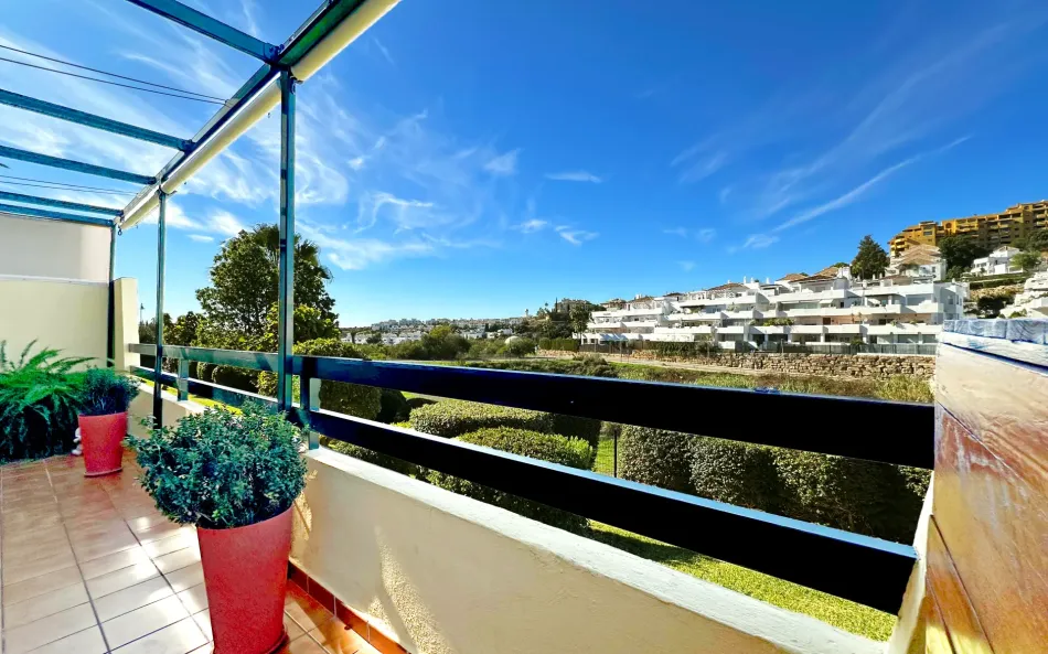 Markplanslägenhet till salu i Las Joyas, Estepona Öst