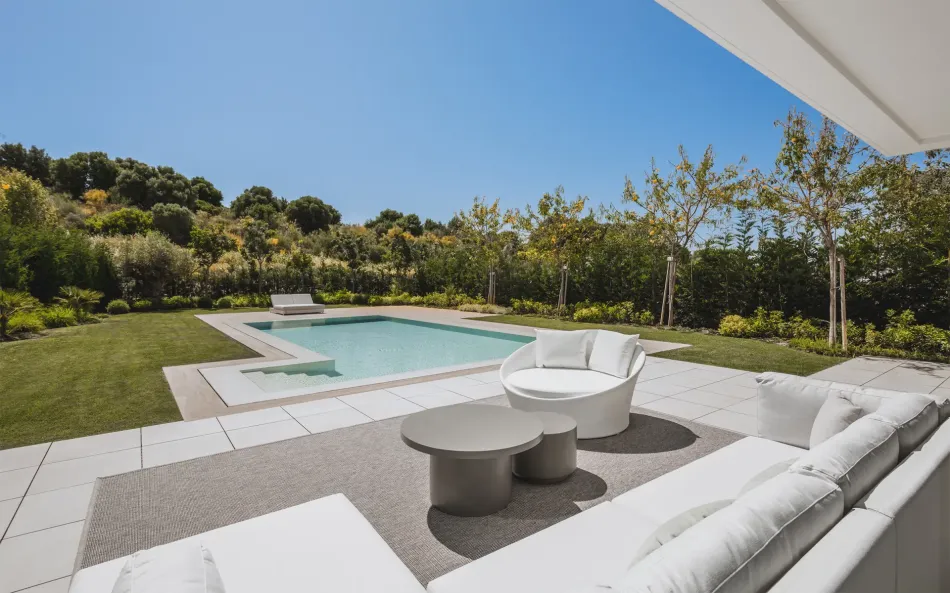 Villa till salu i El Paraiso, Estepona Öst