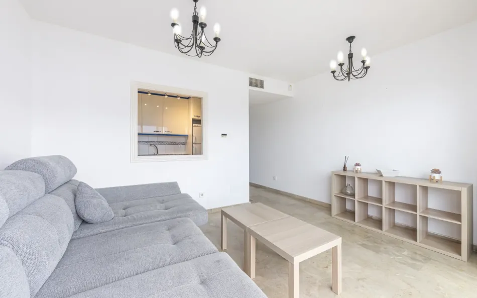 Tvåvåningslägenhet till salu i Duquesa Suites, Manilva