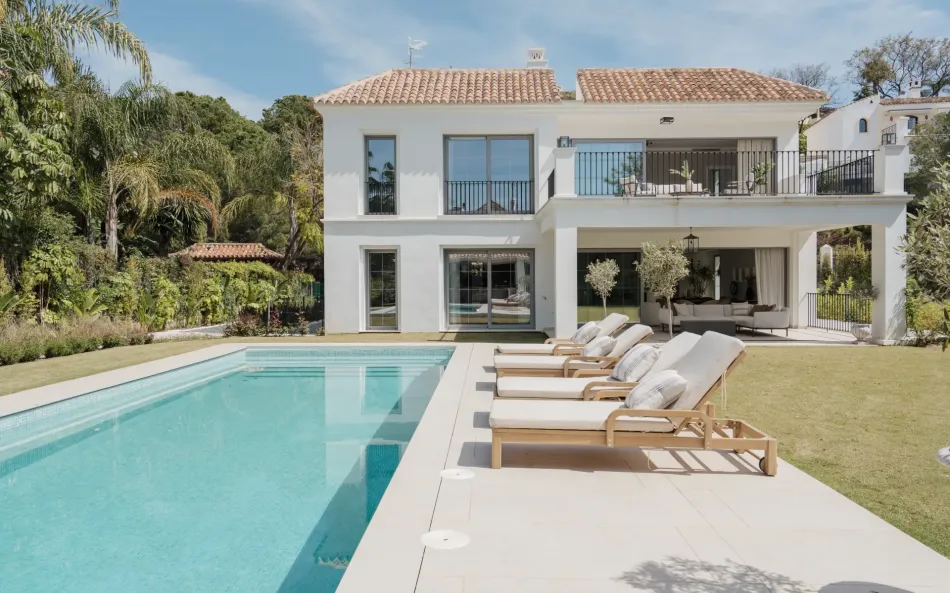 Stunning newly built family villa in Los Arqueros