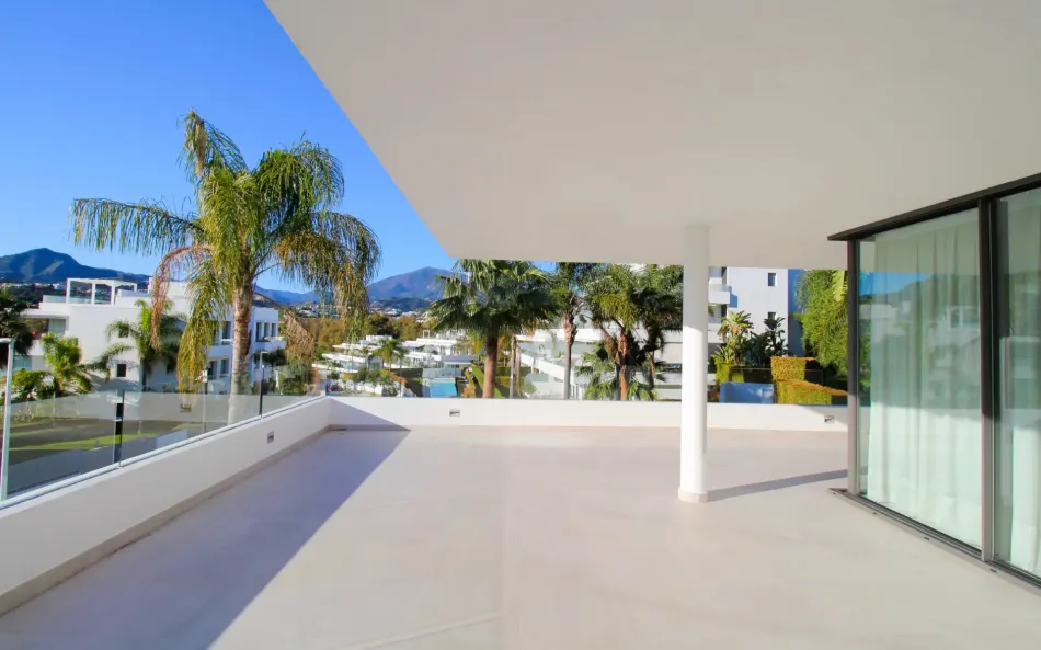 Lägenhet till salu i New Golden Mile, Estepona Öst