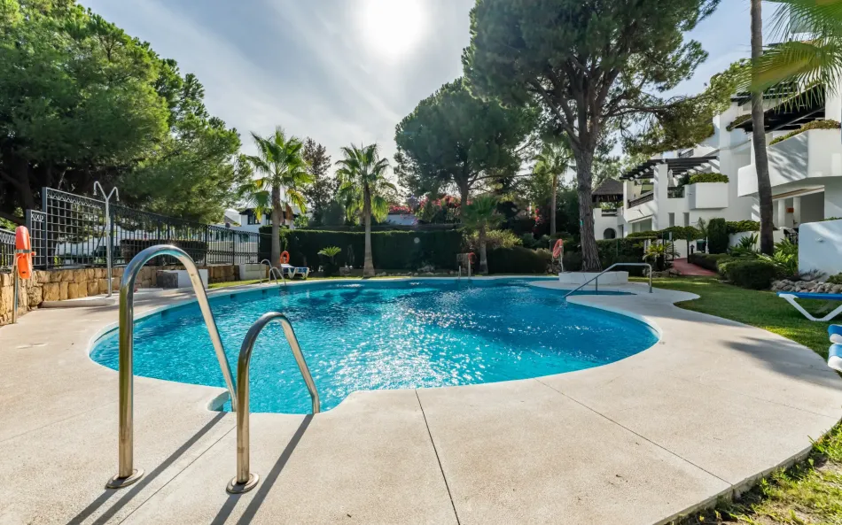 Lägenhet till salu i Rio Real, Marbella Öst
