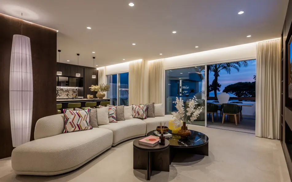 Lägenhet till salu i Los Monteros Palm Beach, Marbella Öst