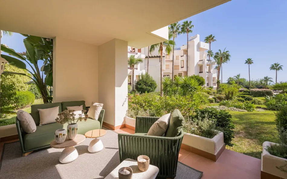 Velérin Beachside Retreat