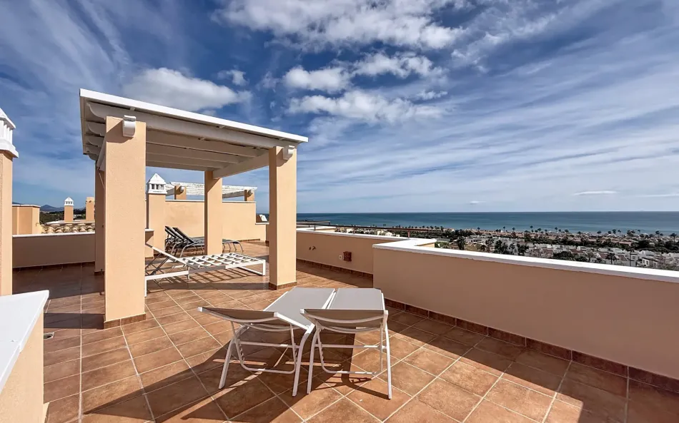 Takvåning till salu i Doña Julia, Casares