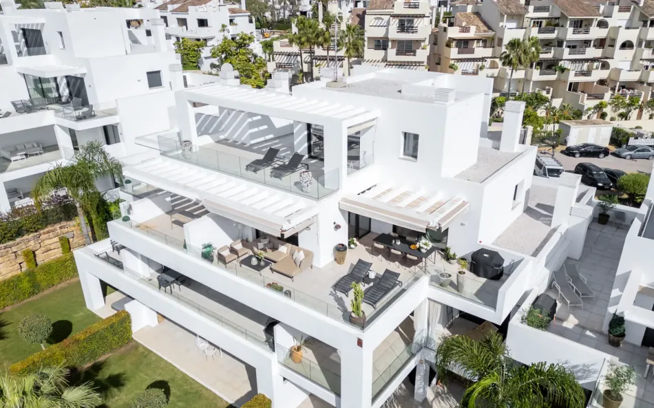 Stylish & Bright Duplex Penthouse in Cortijo del Golf on the New Golden Mile