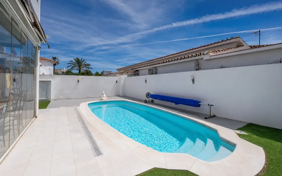 Villa til salg i El Saladillo, Estepona East