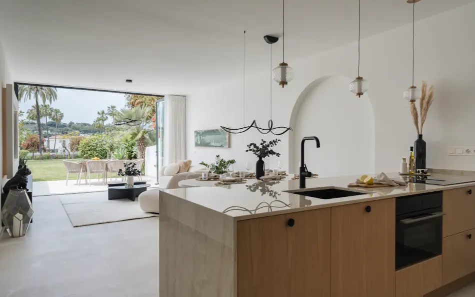 Byhus til salg i La Rinconada, Nueva Andalucia