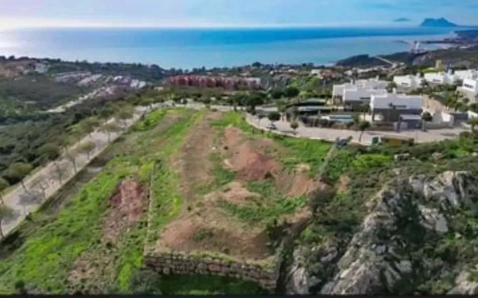 Parcela en venta en Bahia de las Rocas, Manilva