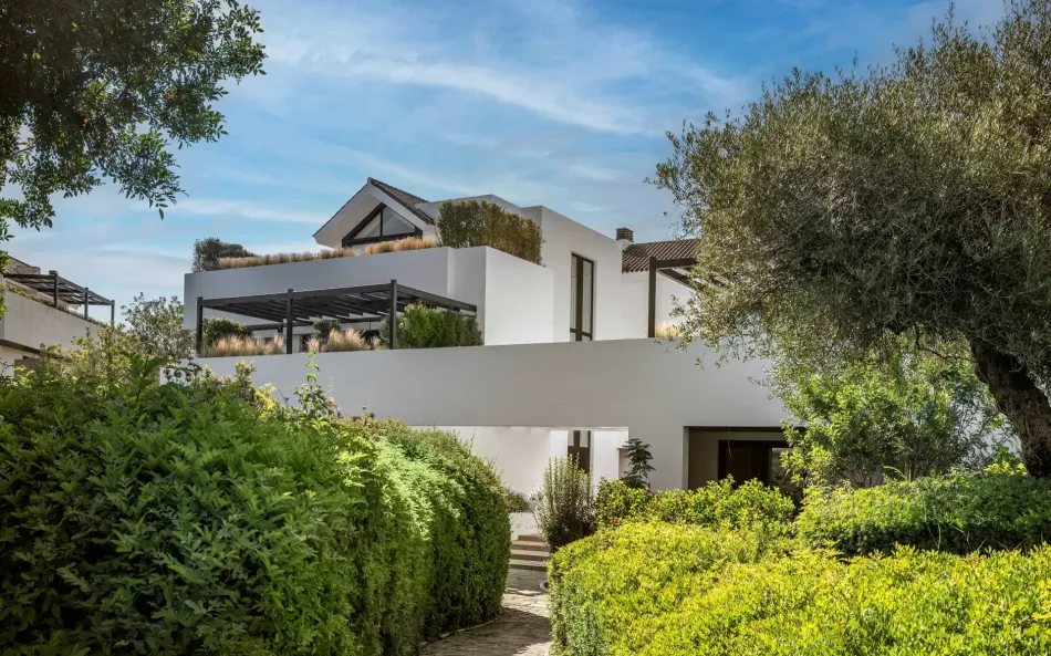 Luxury Villa Apartment for Sale in Hacienda de Valderrama