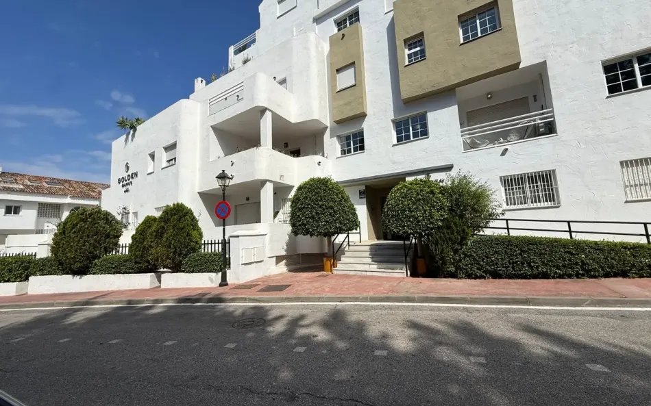 Lägenhet till salu i Nueva Andalucia, Marbella