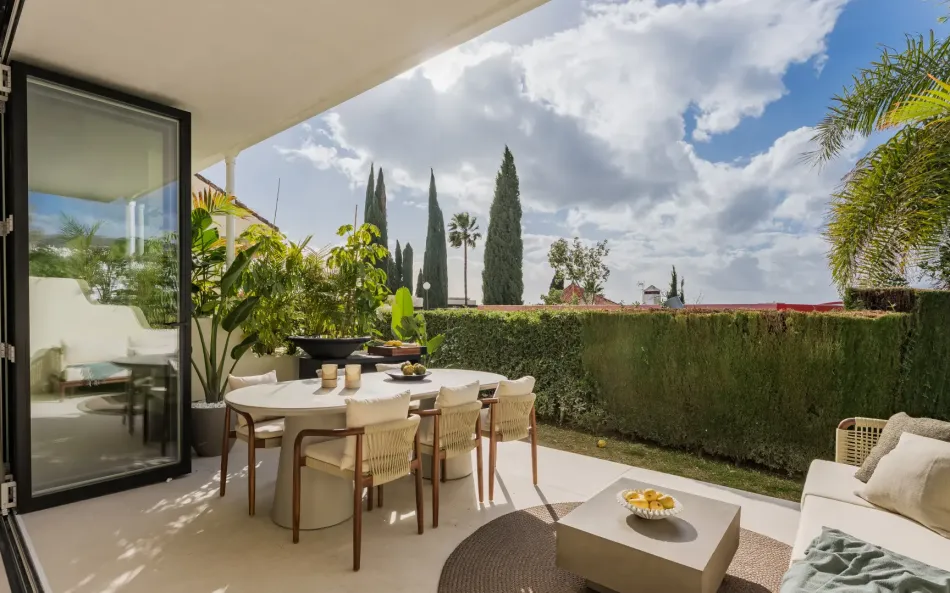 Radhus till salu i Nueva Andalucia, Marbella