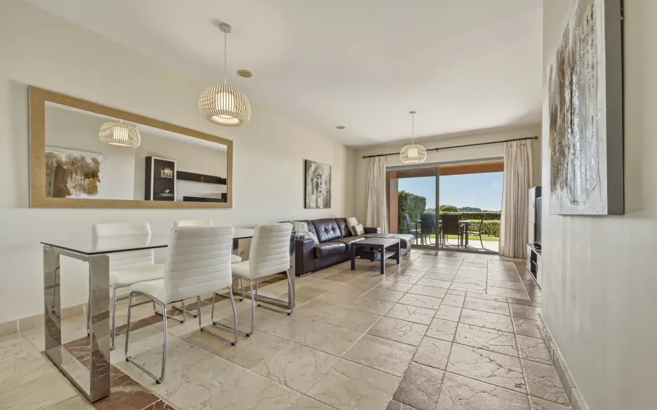 Lejlighed i stueetagen til salg i Benatalaya, Estepona East