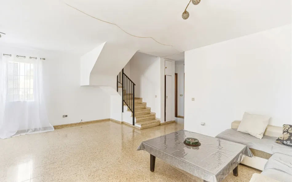 Renovation Project – Three-Bedroom Corner Townhouse with Large Private Garden in Nueva Atalaya, Estepona