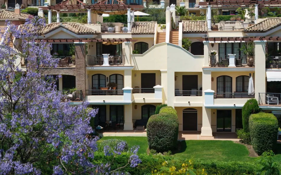 Penthouse til salg i Los Arqueros, Benahavis