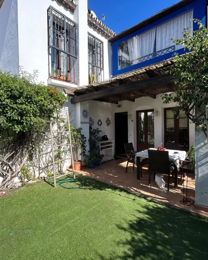 Markplanslägenhet till salu i Benamara, Estepona East