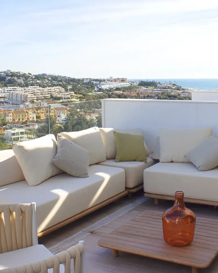 Apartamento en venta en La Cala, Estepona Town