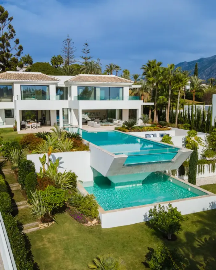 Villa till salu i La Cerquilla, Nueva Andalucia