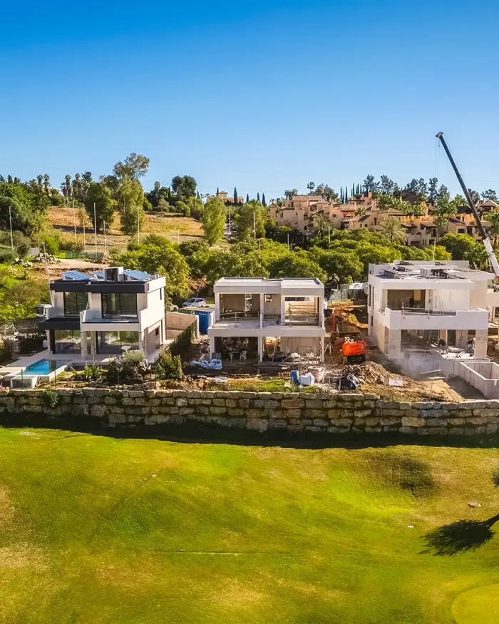 Villa for sale in New Golden Mile, Estepona East