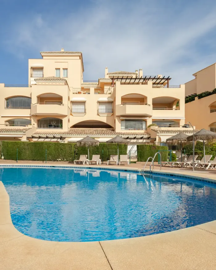 Markplanslägenhet till salu i Hacienda Elviria, Marbella Este