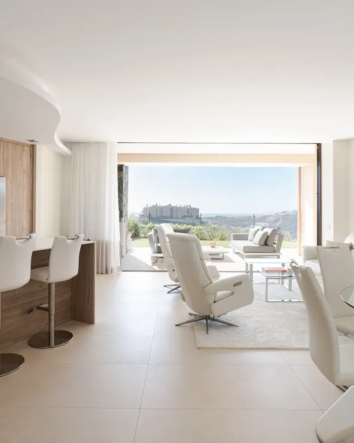 Markplanslägenhet till salu i Real de La Quinta, Benahavis