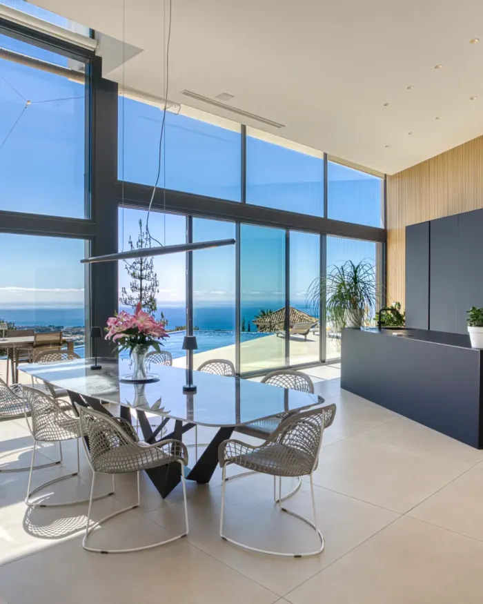 Villa til salgs i Los Altos de los Monteros, Marbella Este