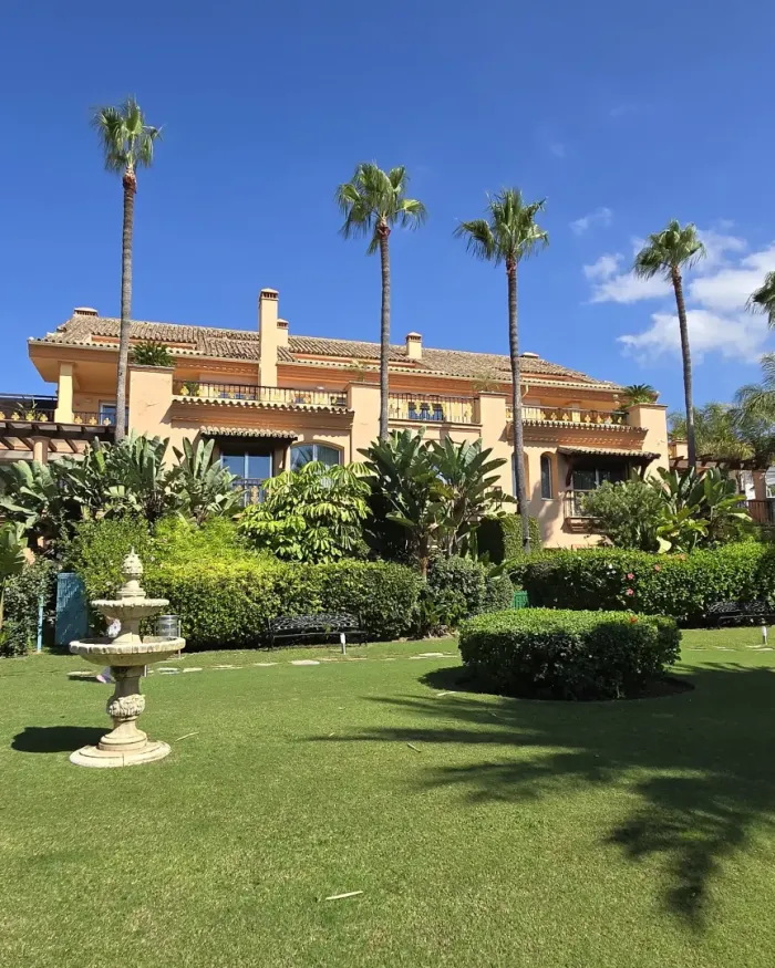 Apartamento Planta Baja en venta en Casa Nova, Marbella - Puerto Banus