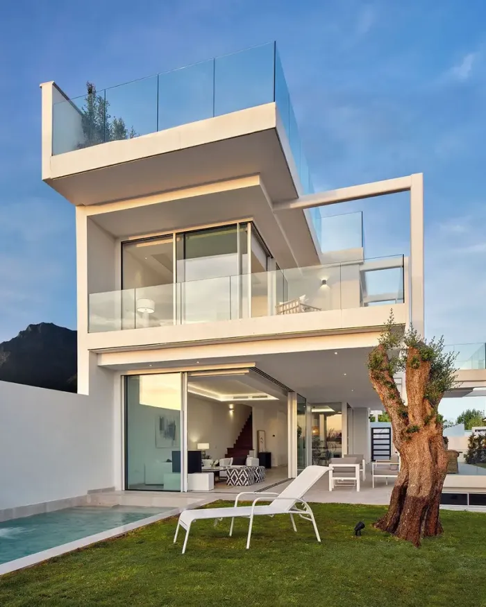 Villa for sale in Marbella