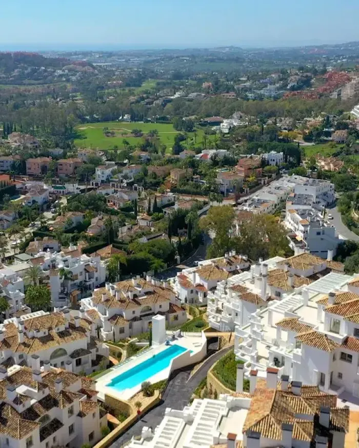 Markplanslägenhet till salu i Nueva Andalucia, Marbella