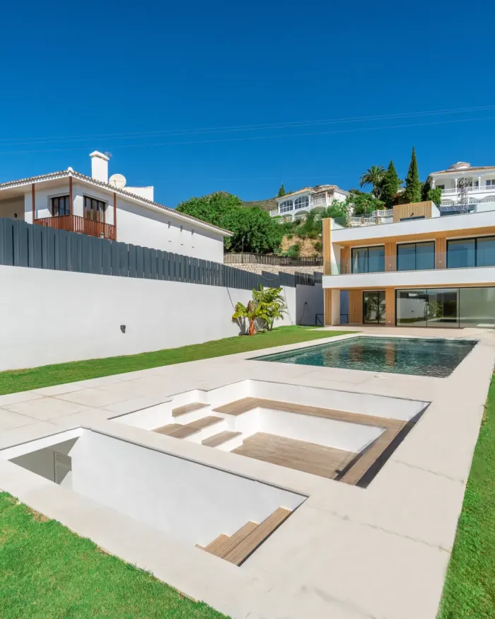 Villa for sale in La Capellania, Benalmadena