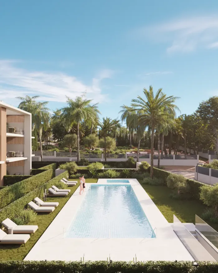 Penthouse for sale in New Golden Mile, Estepona East