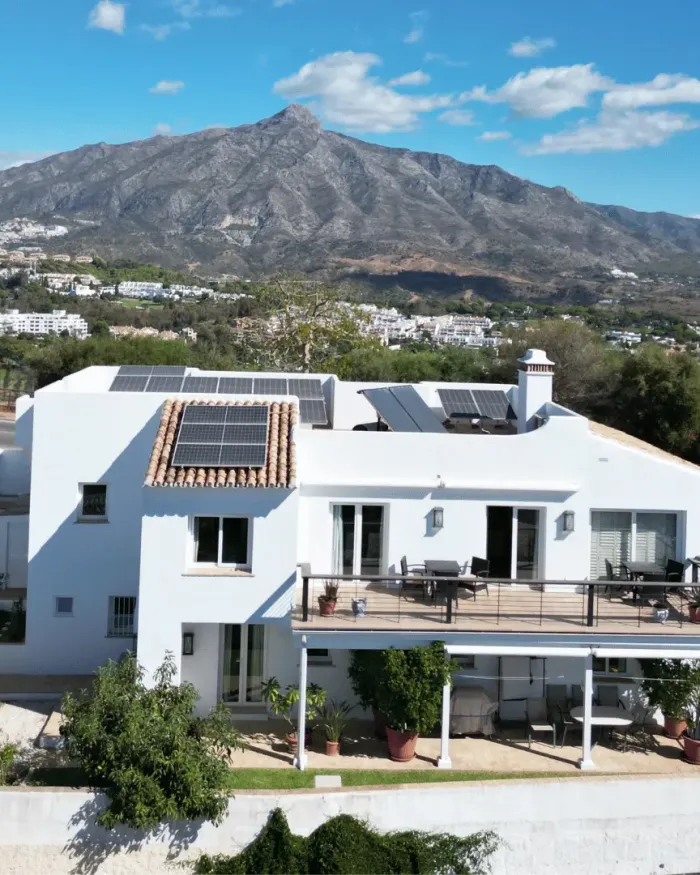 Villa for sale in Nueva Andalucia, Marbella