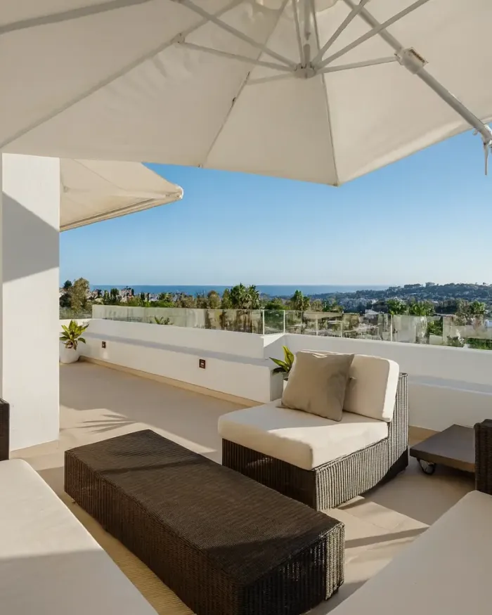 Duplex Penthouse te koop in Las Tortugas de Aloha, Nueva Andalucia