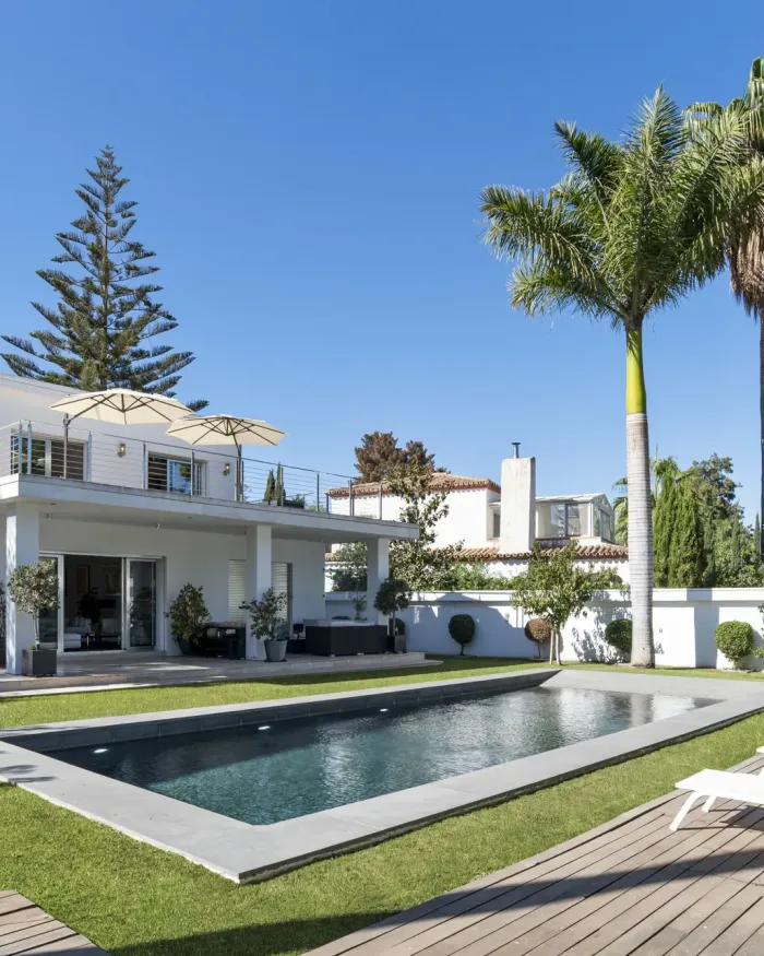 Villa till salu i Nueva Andalucia, Marbella
