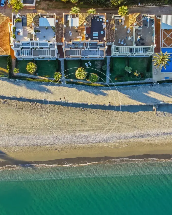 Markplanslägenhet till salu i Playa del Moral, Estepona West