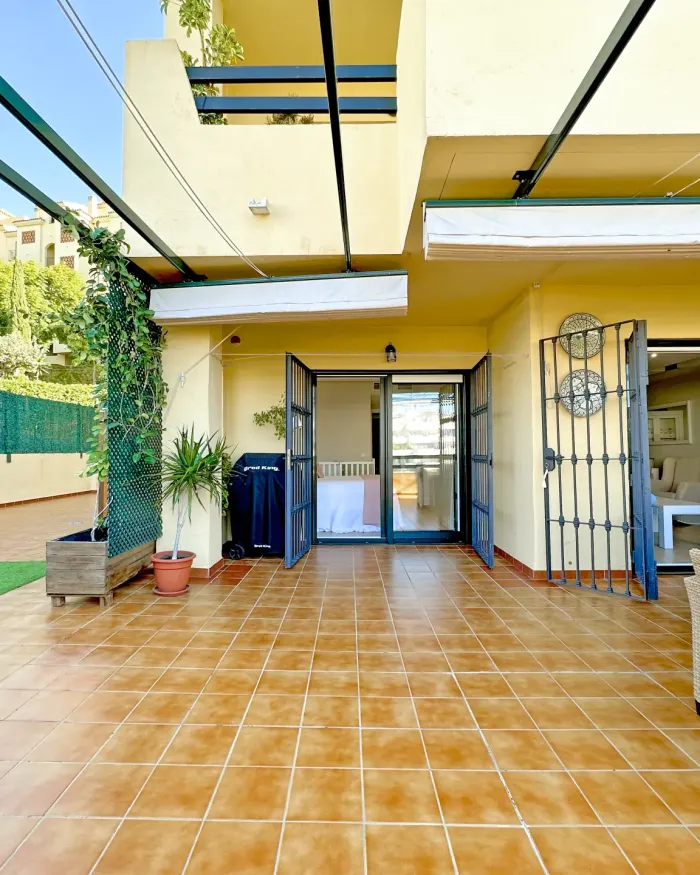 Appartement begane grond te koop in Las Joyas, Estepona East