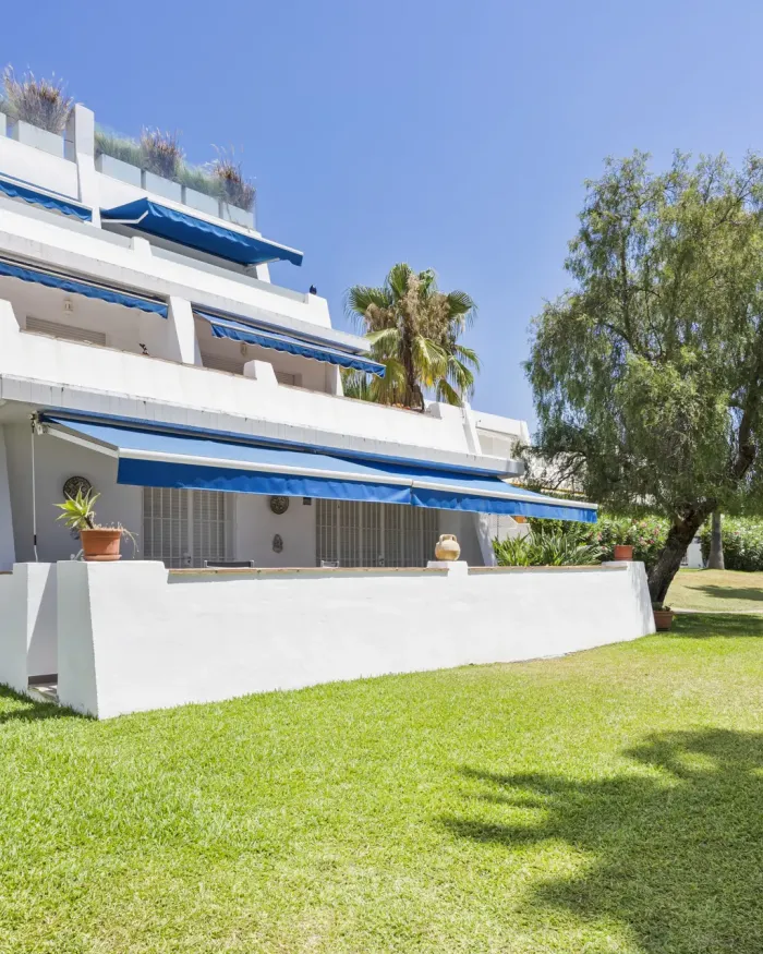 Markplanslägenhet till salu i Nueva Andalucia, Marbella